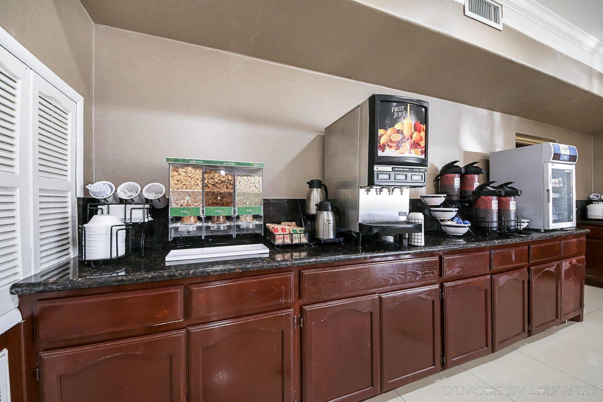 Quality Inn Kingsville Hwy 77 Εξωτερικό φωτογραφία